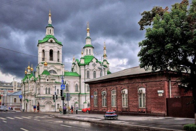 Photo of the Spasskaya Church in Tyumen