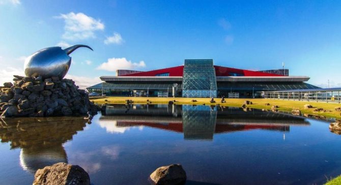 Keflavik is Iceland&#39;s only international airport