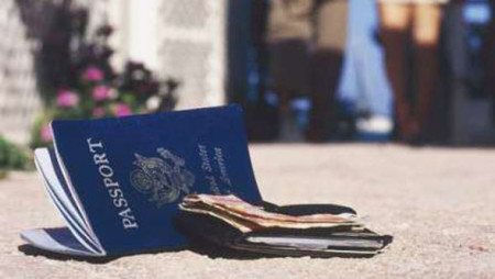 отсутствие паспорта