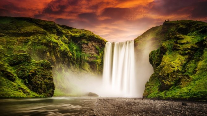 Водопад скогафьос в исландии