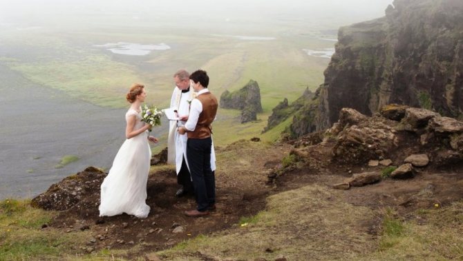 Marrying an Icelandic citizen is one of the ways to obtain citizenship